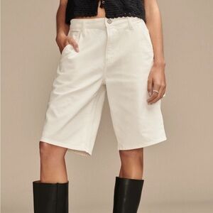 Lucky Brand Women's Cream Bermudas